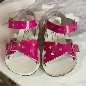 𝅺SUN San Sweetheart Sandal gently used